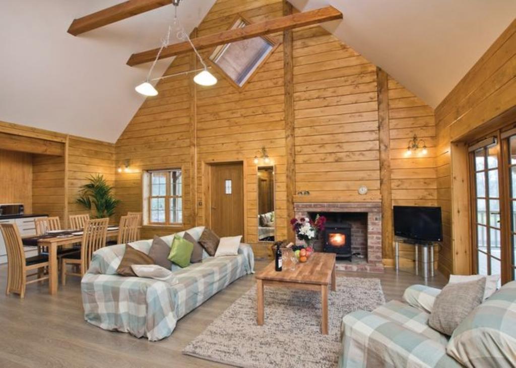 Redbrick Lodges Clipstone Kültér fotó